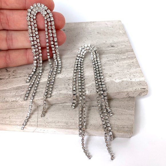 NEW~ Anthropologie Amber Sceats "Rounded Out" Crystal fringe Earrings - Picture 7 of 8